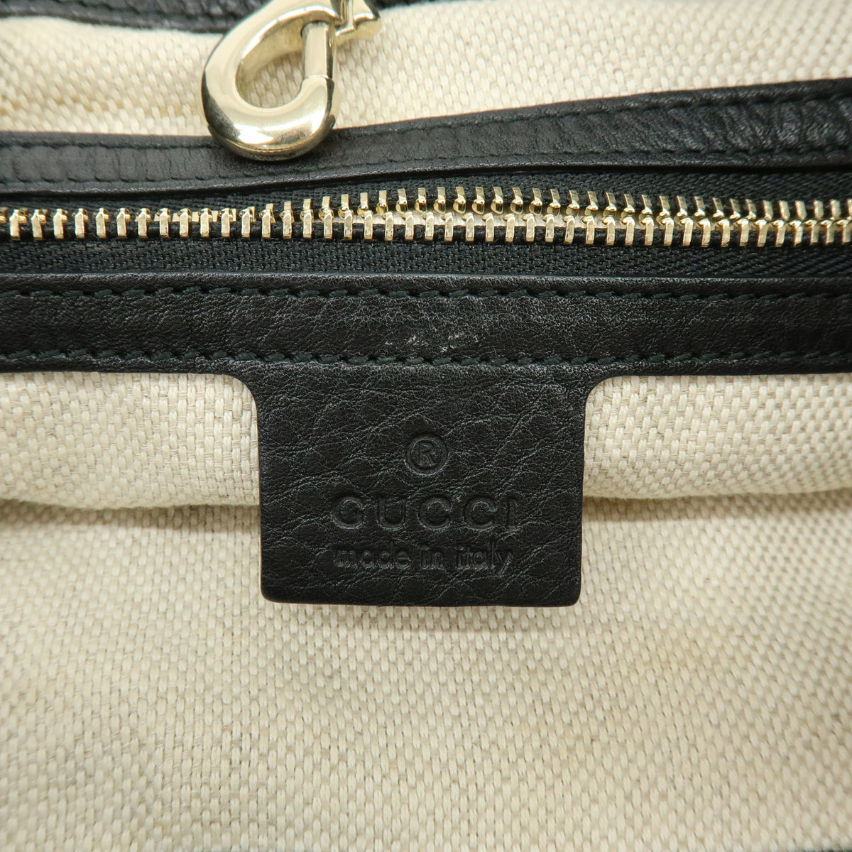 GUCCI SOHO Interlocking G Leather Chain Shoulder Bag Black 308982