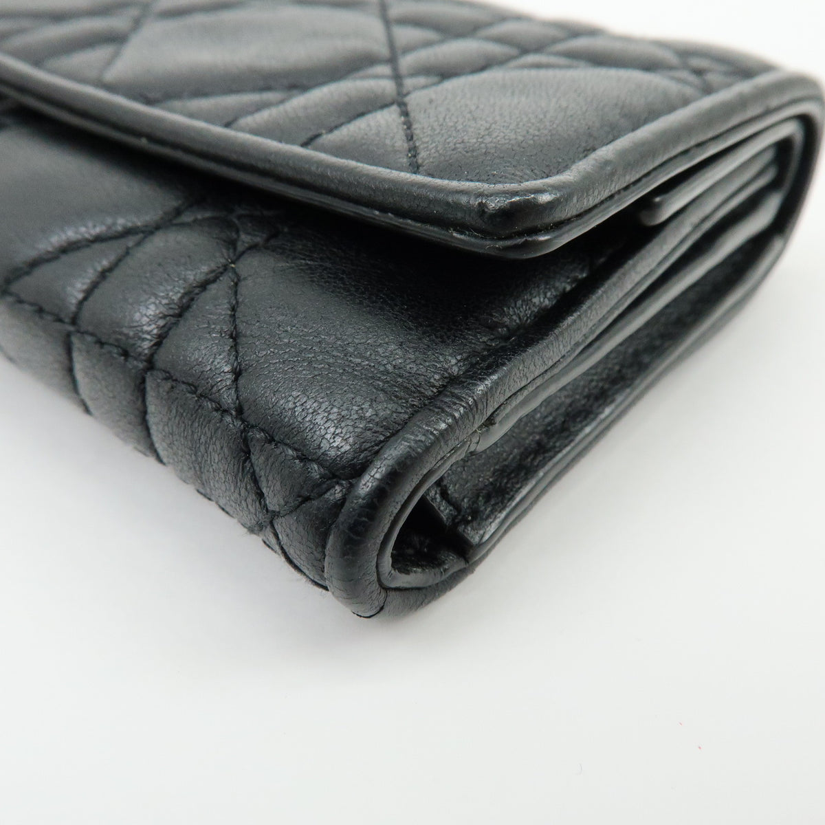 Christian Dior Lady Dior Cannage Bi-fold Compact Lotus Wallet Black