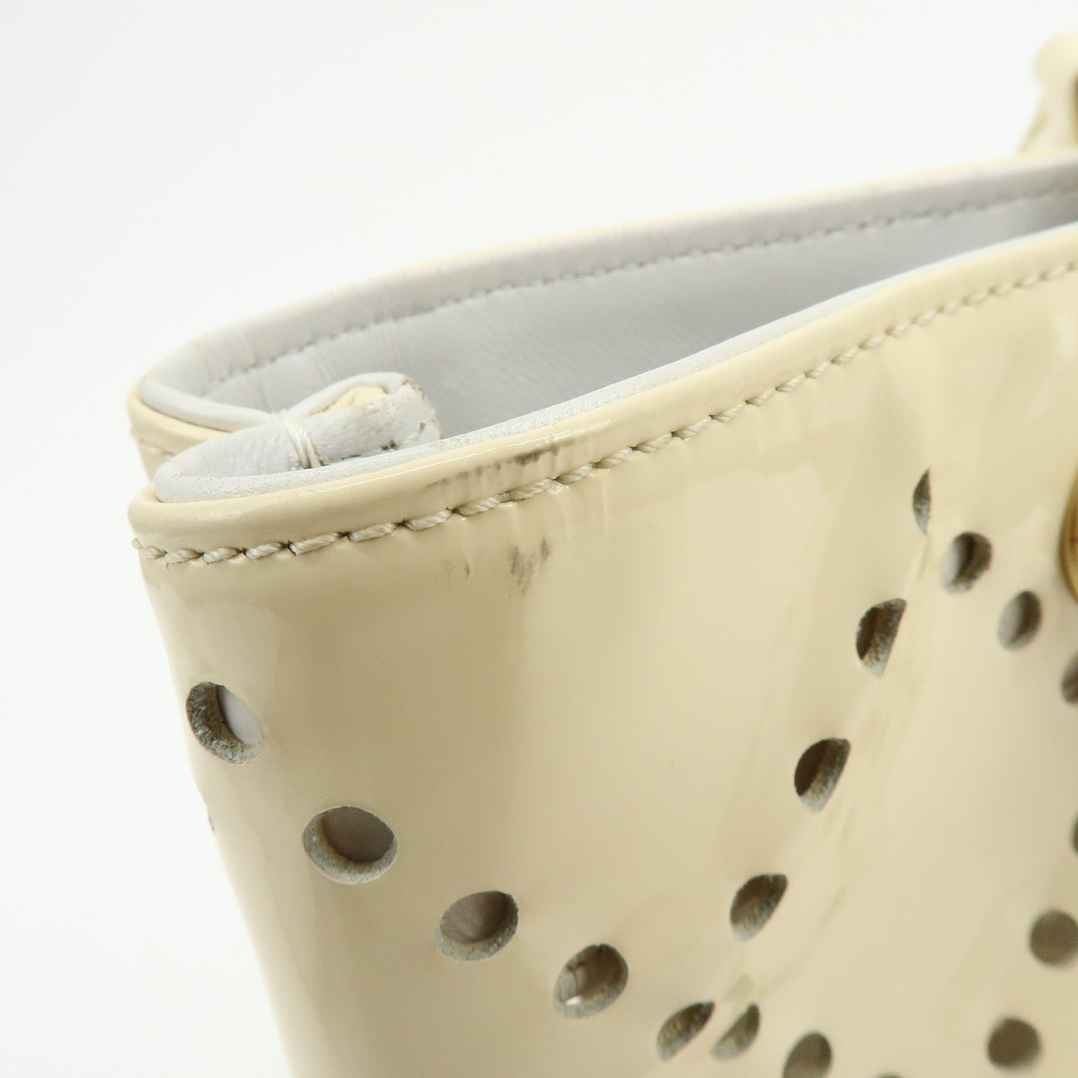 CHANEL COCO Mark Perforated Patent Leather Chain Shoulder Bag Ivory