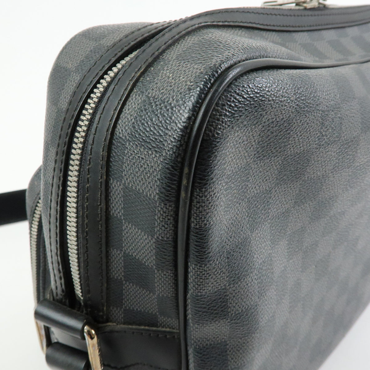 Louis Vuitton Damier Graphite Io Canvas Shoulder Crossbody Bag N45252