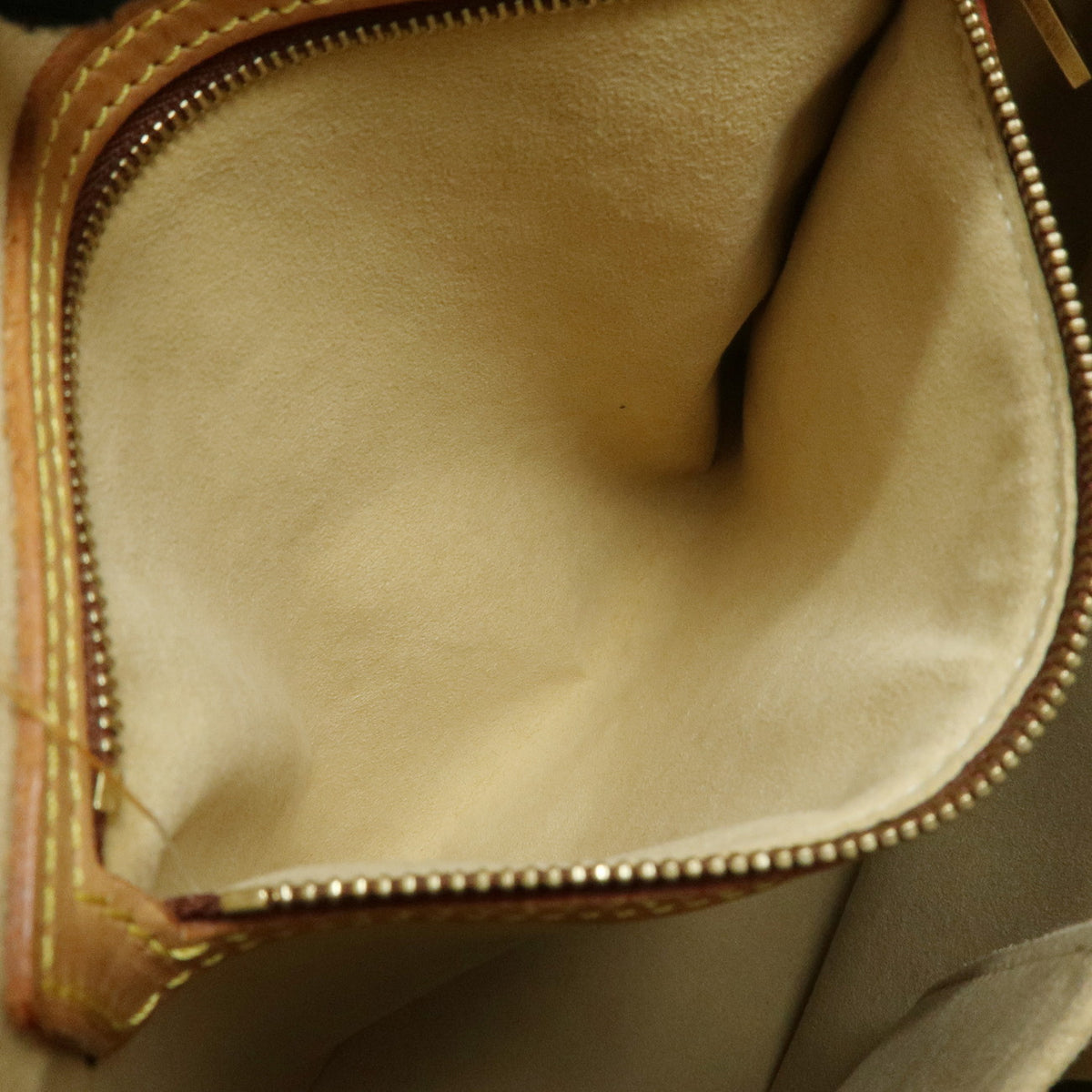 Louis Vuitton Monogram Looping GM Leather Shoulder Bag Brown M51145