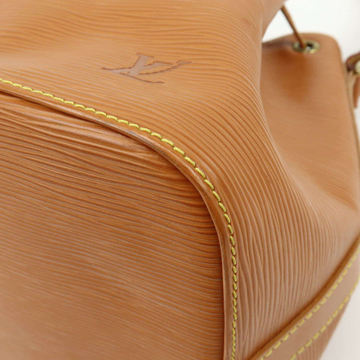 Louis Vuitton Epi Leather Petit Noe Shoulder Bag Zipang Gold M44108
