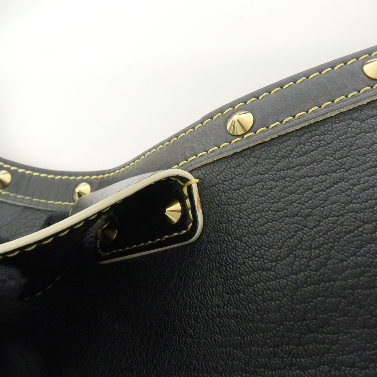 Louis Vuitton Suhali L'Affriolant Leather Shoulder Bag Noir M92851