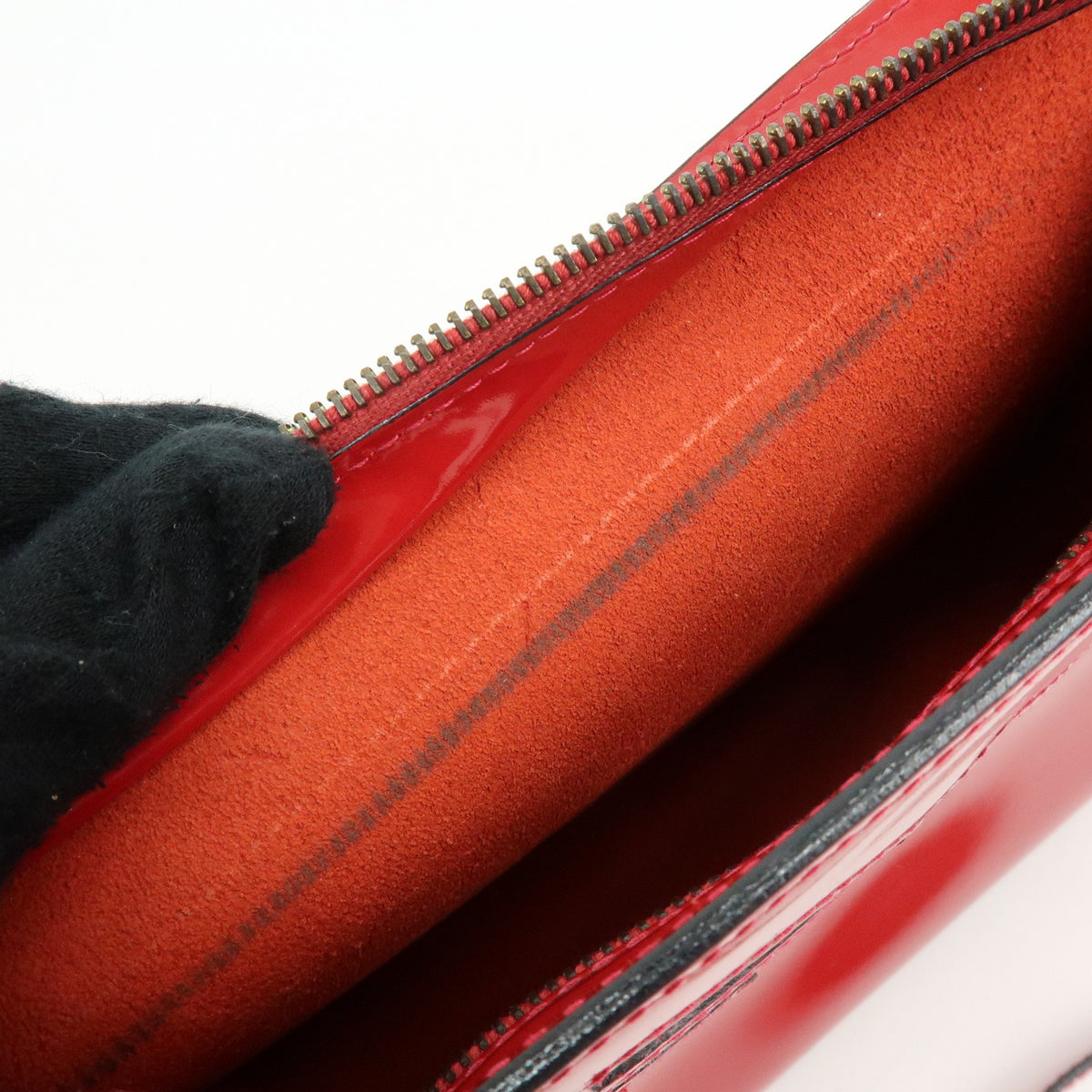 Ferragamo Patent Leather Shoulder Bag Crossbody Bag Red
