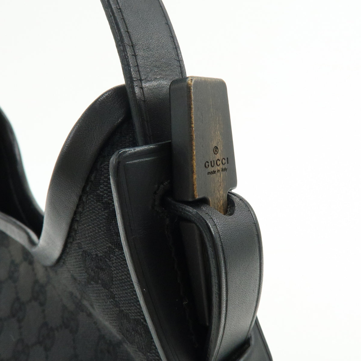 GUCCI GG Canvas Leather Shoulder Bag Black 107752