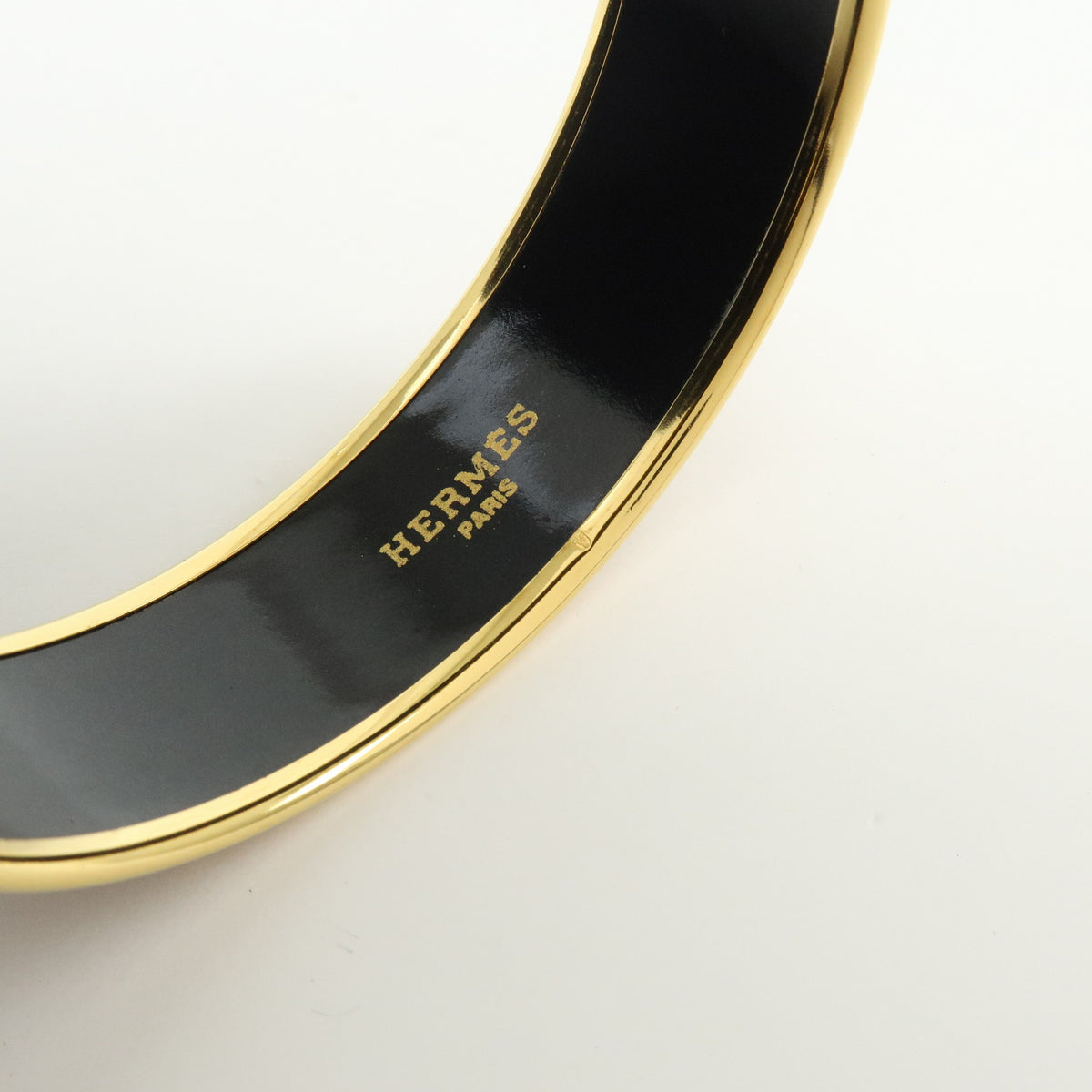 HERMES Email MM Gold Plated Metal Bracelet Bangle Gold Red