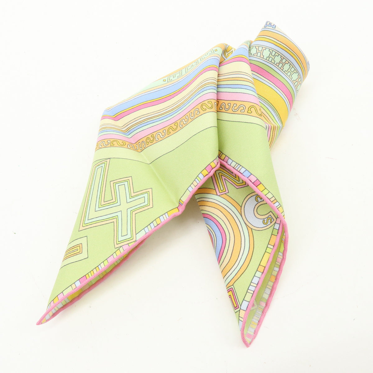 HERMES Carre 42 Silk 100% Scarf FRANCE PARIS 24 Fbg Light Green Pink
