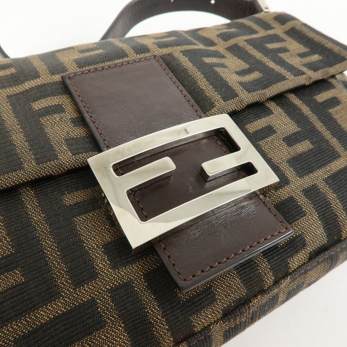 FENDI Zucca Mamma Baguette Jacquard Canvas Leather Shoulder Bag 26424