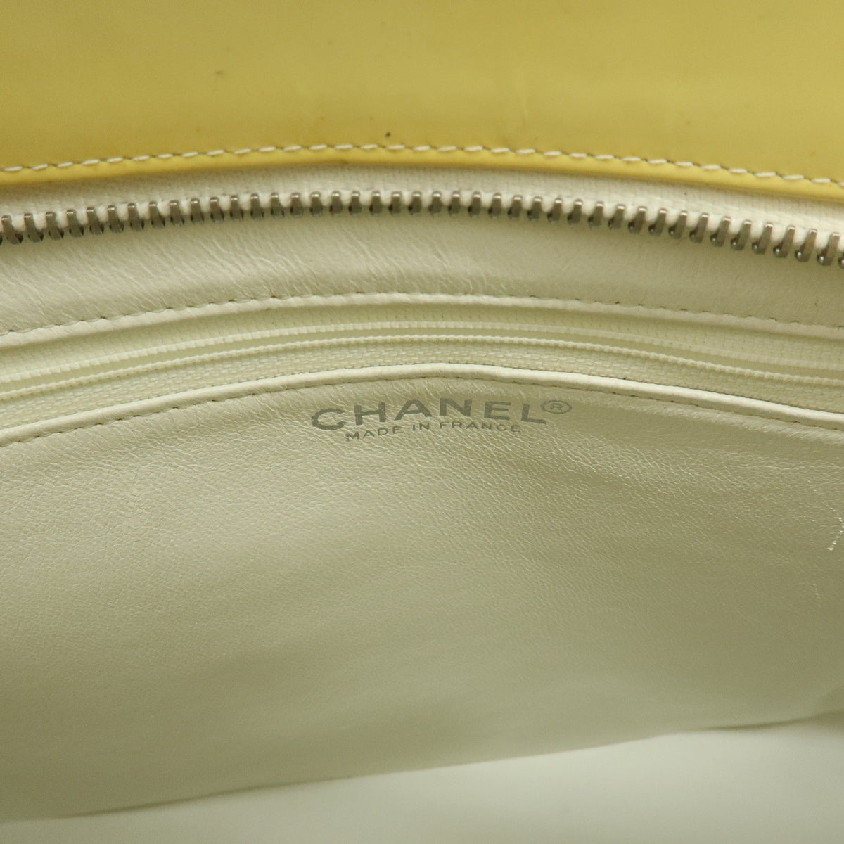 CHANEL Medallion Matelasse COCO Mark Patent Leather Hand Bag A01804