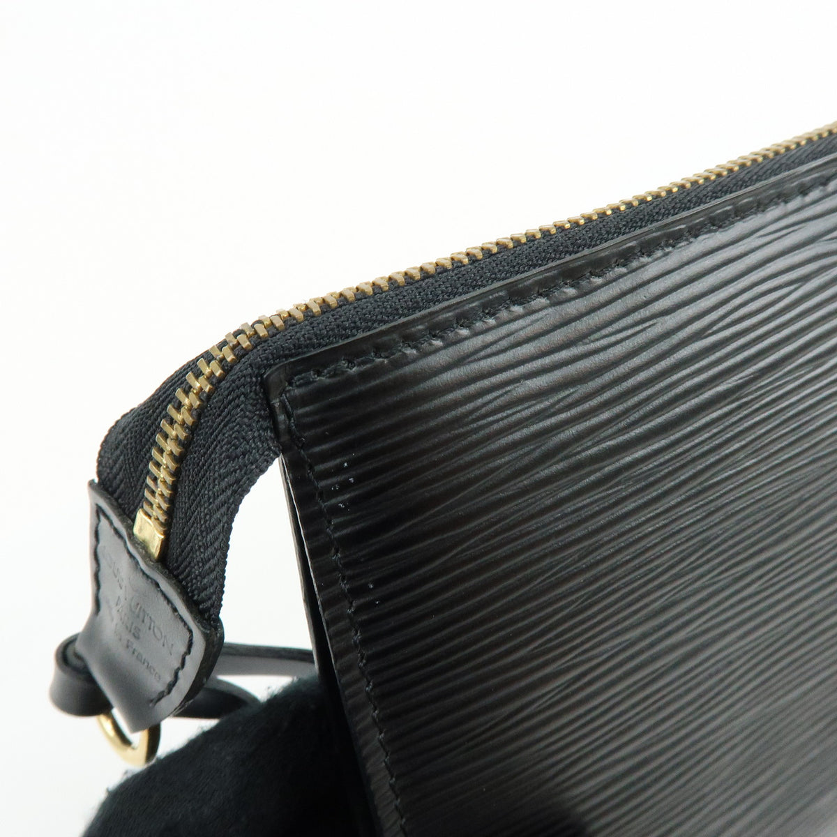 Louis Vuitton Epi Pochette Accessoires Leather Clutch Bag Noir M52942
