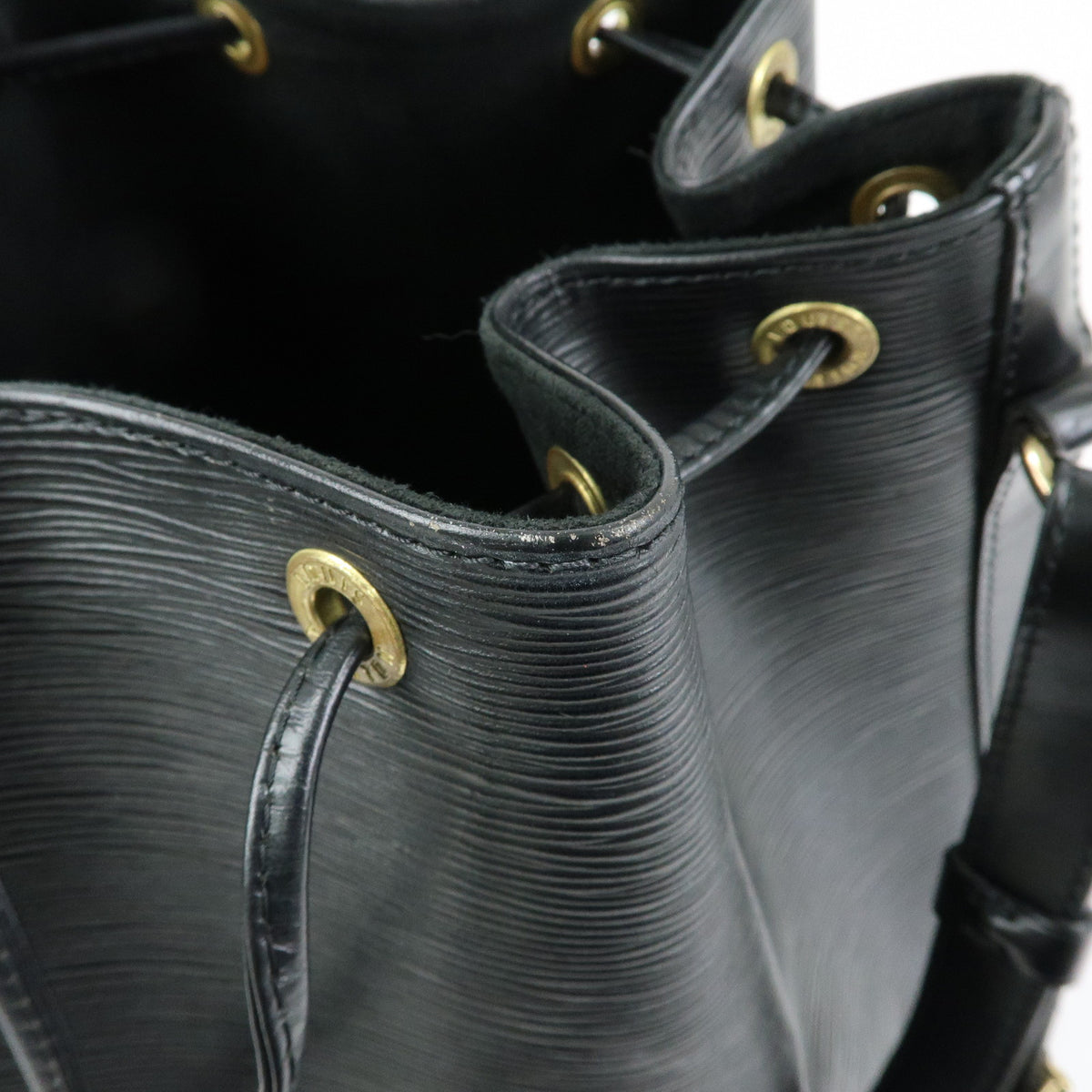 Louis Vuitton Epi Noe Leather Shoulder Bag Hand Bag Noir Black M59002