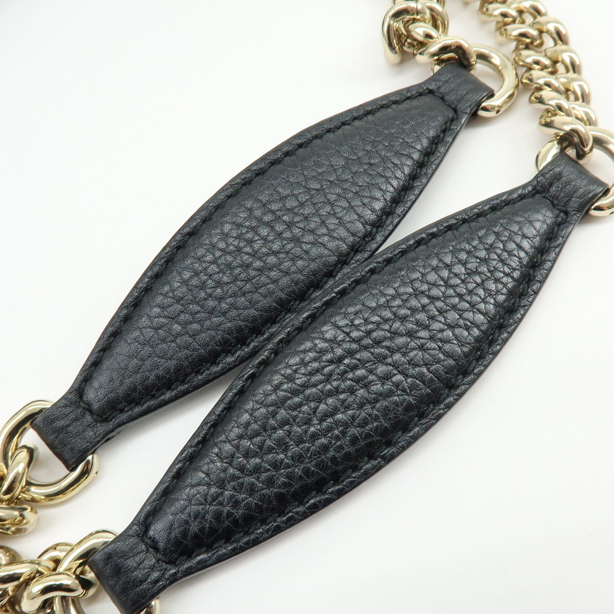 GUCCI SOHO Interlocking G Chain Leather Shoulder Bag Black 536196