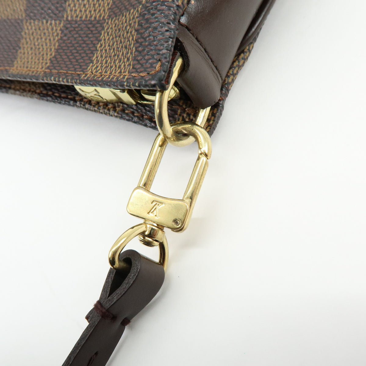 Louis Vuitton Damier Ebene Navona Leather Hand Bag Pouch Brown N51983