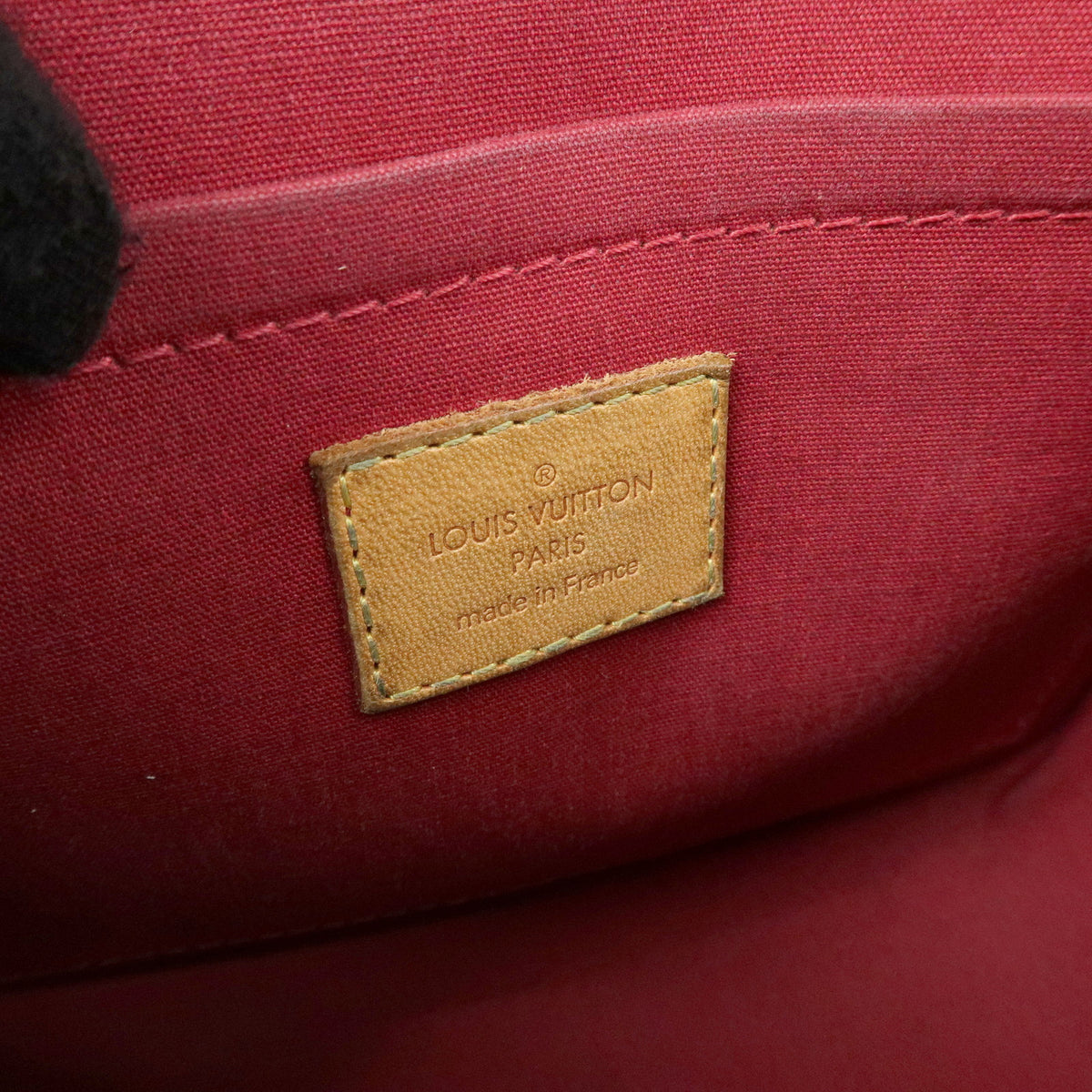 Louis Vuitton Monogram Vernis Bellflower PM Shoulder Bag Red M91705