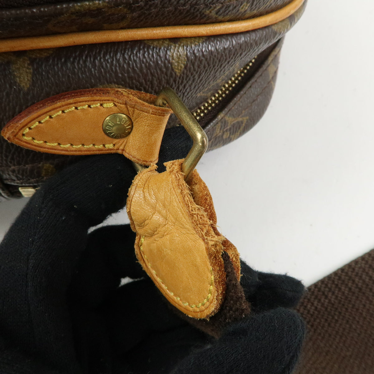 Louis Vuitton Monogram Reporter PM Shoulder Crossbody Bag M45254