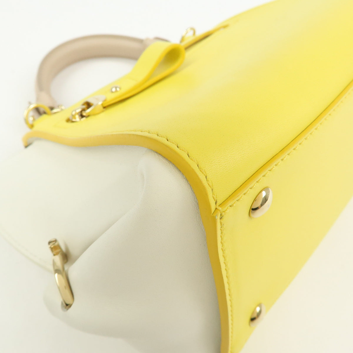 Ferragamo Gantini Leather 2Way Hand Bag Shoulder Bag Yellow Beige White