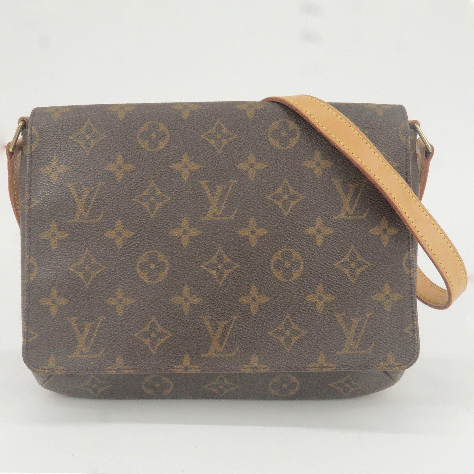 Louis Vuitton Musette Tango Bag Review 