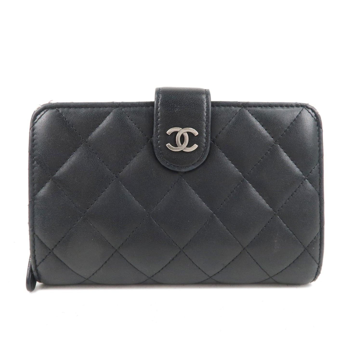 CHANEL Matelasse Lamb Skin Bi-fold Wallet Black