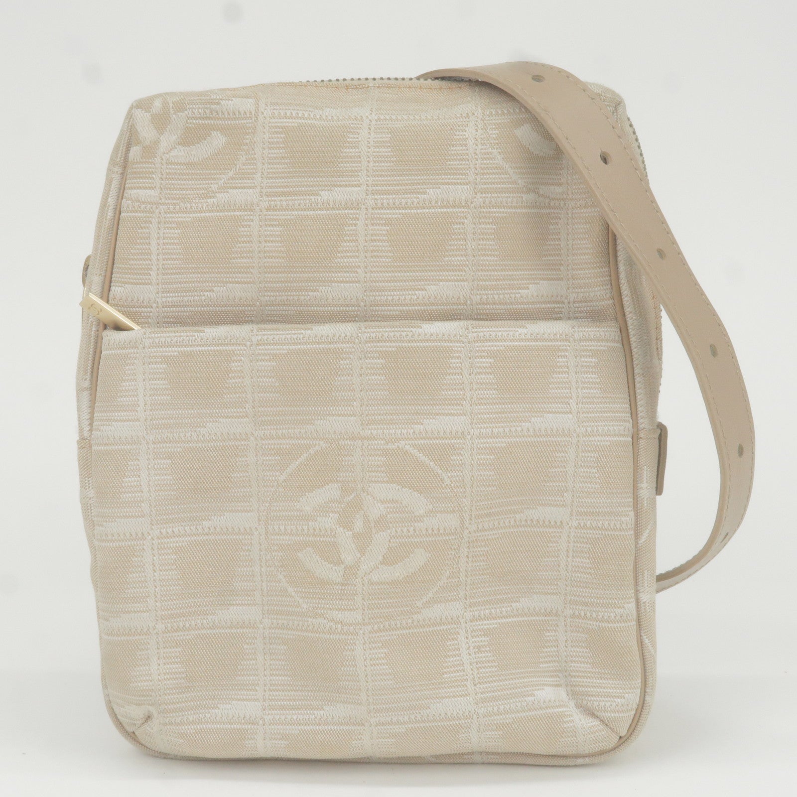 CHANEL-Travel-Line-Nylon-Jacquard-Leather-Shoulder-Bag-A20513 – dct-ep_vintage  luxury Store