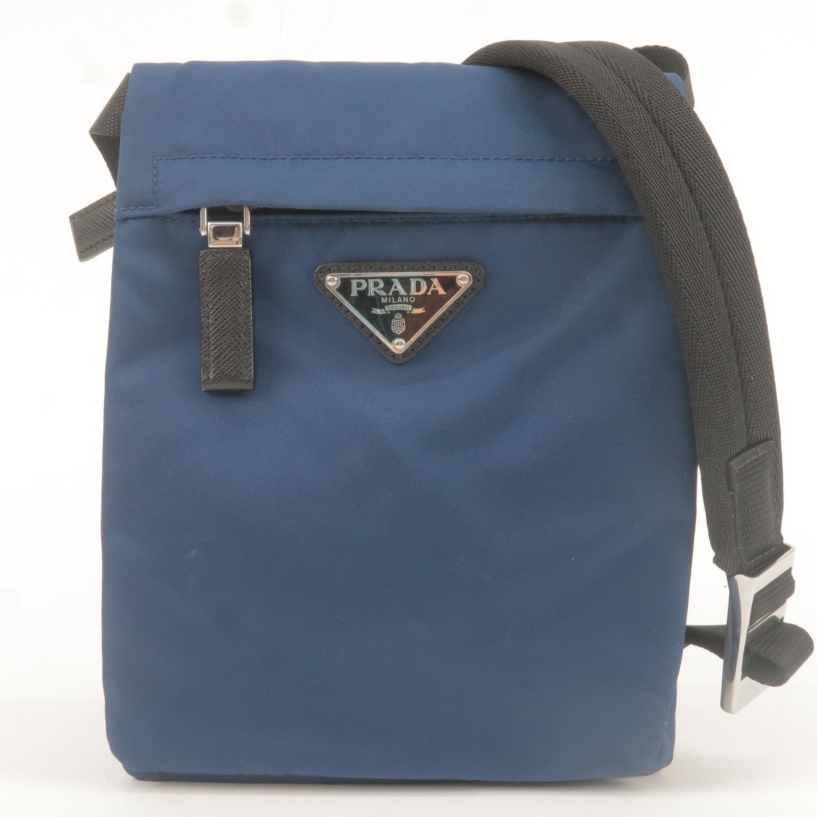 Prada Outlet Handbag Reveal Unbagging & First Impression! - YouTube