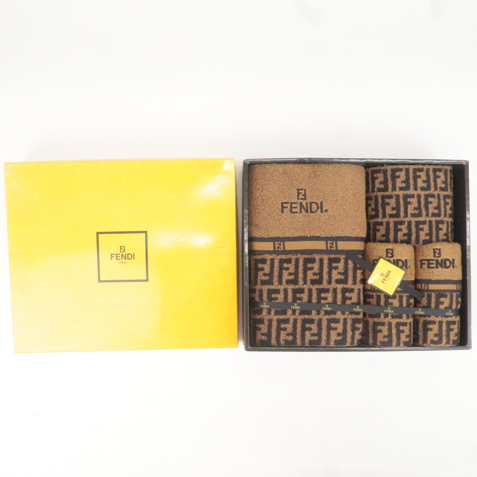 Fendi 2024 towel set