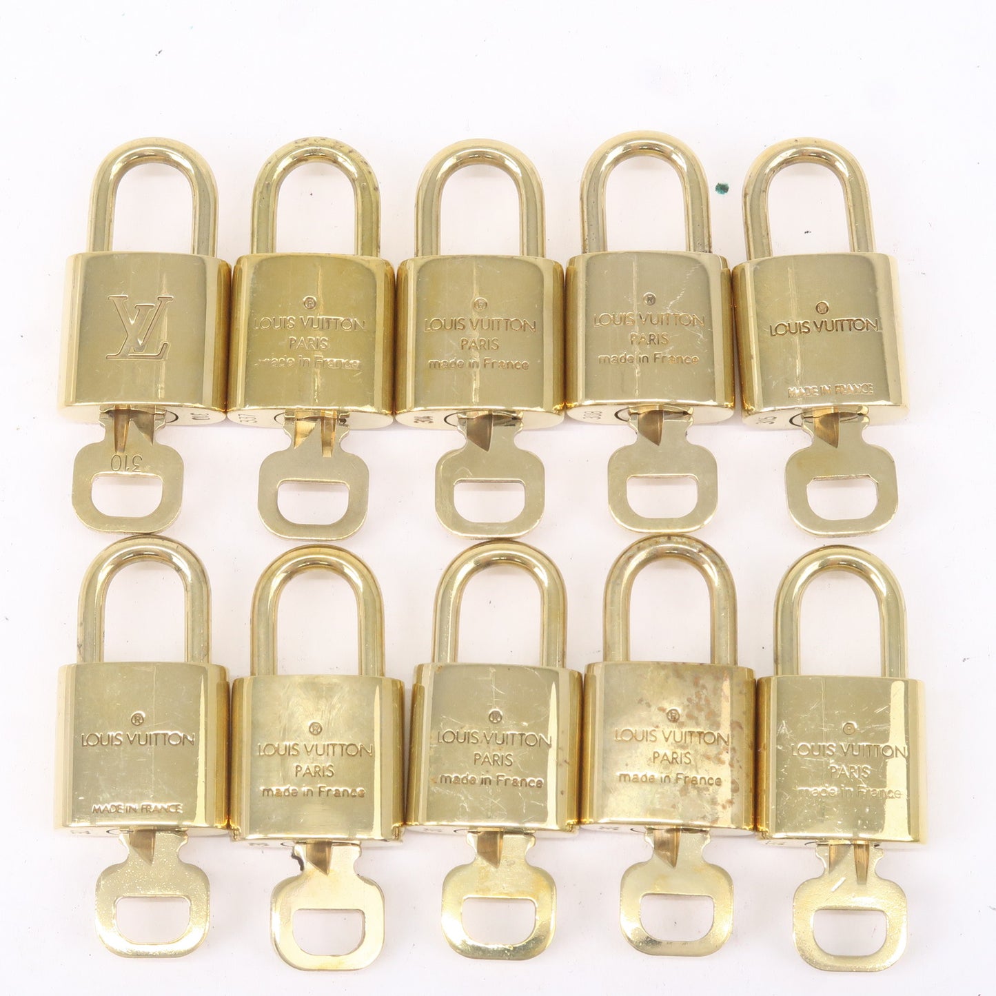 Louis-Vuitton-Set-of-10-Lock-&-Key-Cadena-Key-Lock-Gold – dct