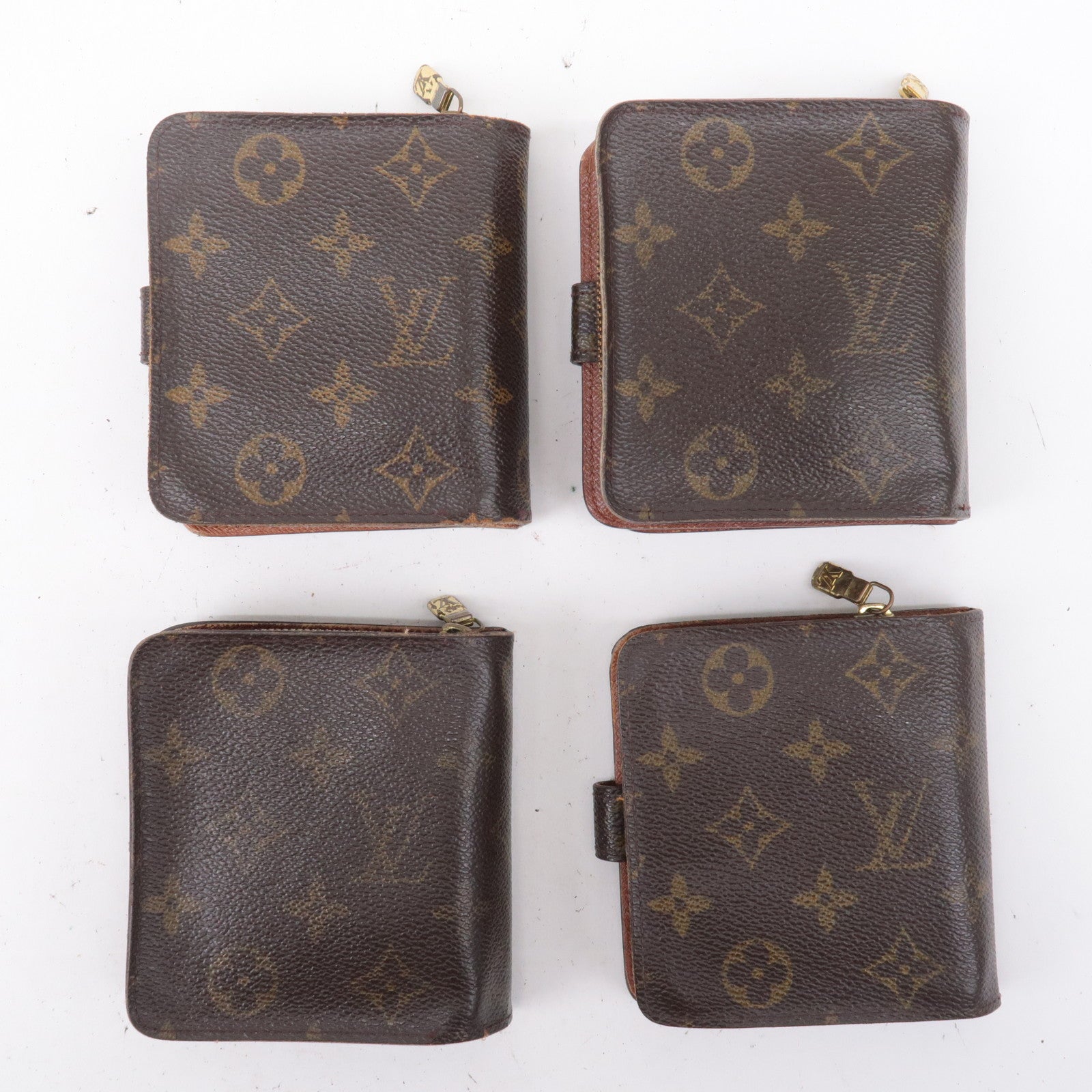 Louis-Vuitton Monogram Set-of-4-Compact-Zip Small Wallet