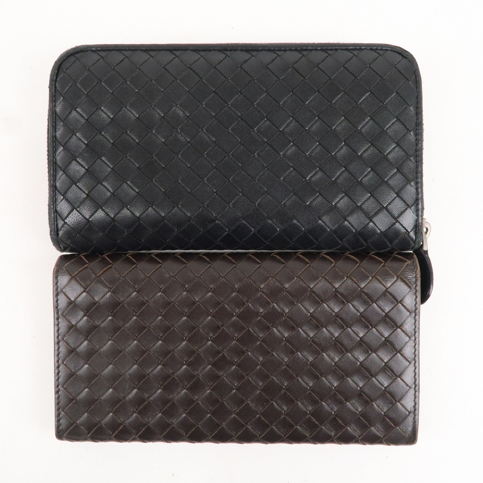 Bottega Veneta Intrecciato Leather Clutch Bag Grey in