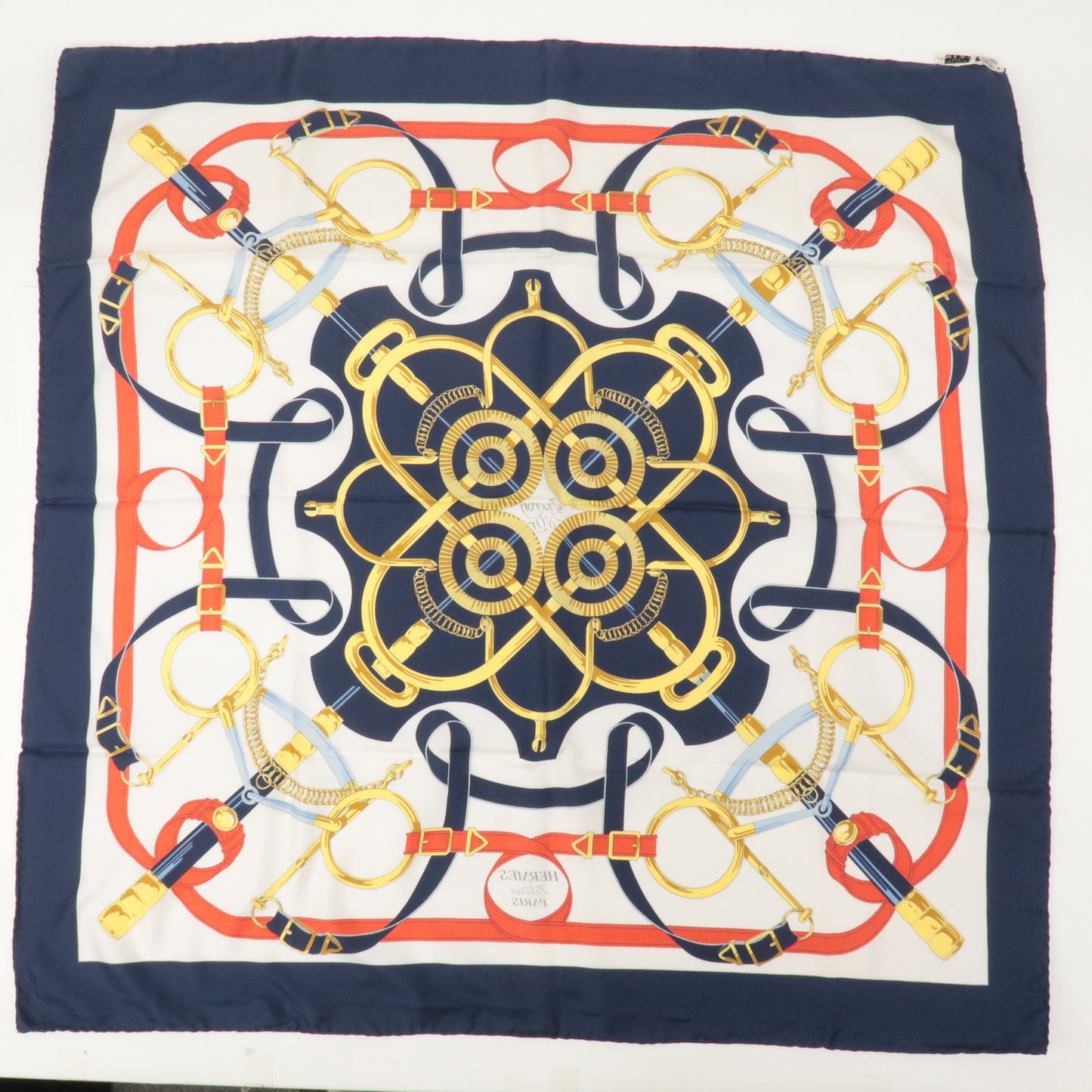 HERMES Carre 90 100% Silk Scarf Eperon d'or Tellier Navy White