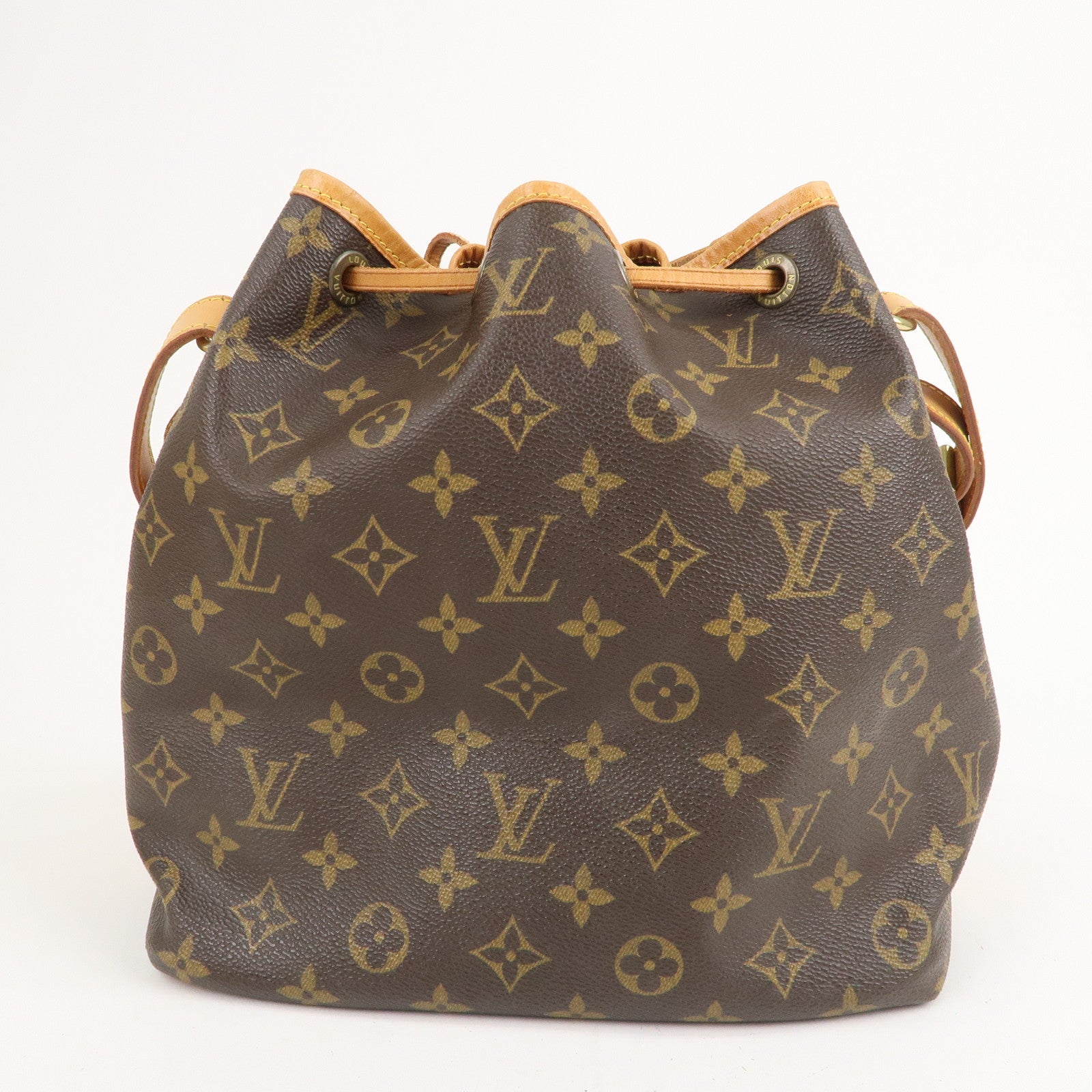 Farfetch - Louis Vuitton Vintage monogram petite bucket bag  Vintage louis  vuitton, Vintage leather handbag, Louis vuitton
