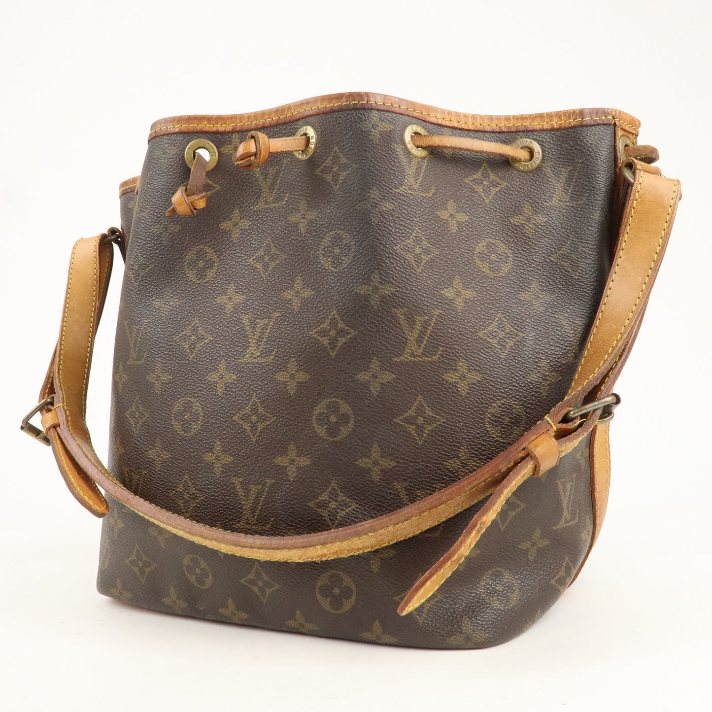 Louis Vuitton, Bags, Louis Vuitton Monogram Petit Noe M42226 Shoulder Drawstring  Bag