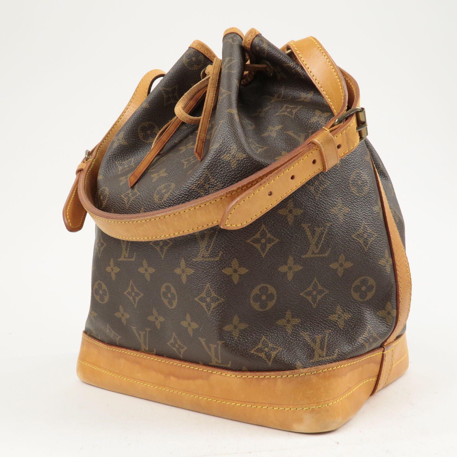 Louis-Vuitton-Monogram-Noe-Shoulder-Bag-Hand-Bag-M42224 – dct