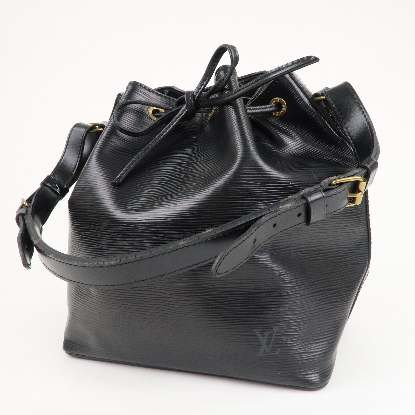 URGENT SALE!!! Authentic LV Petit Noe Epi Black, Luxury, Bags