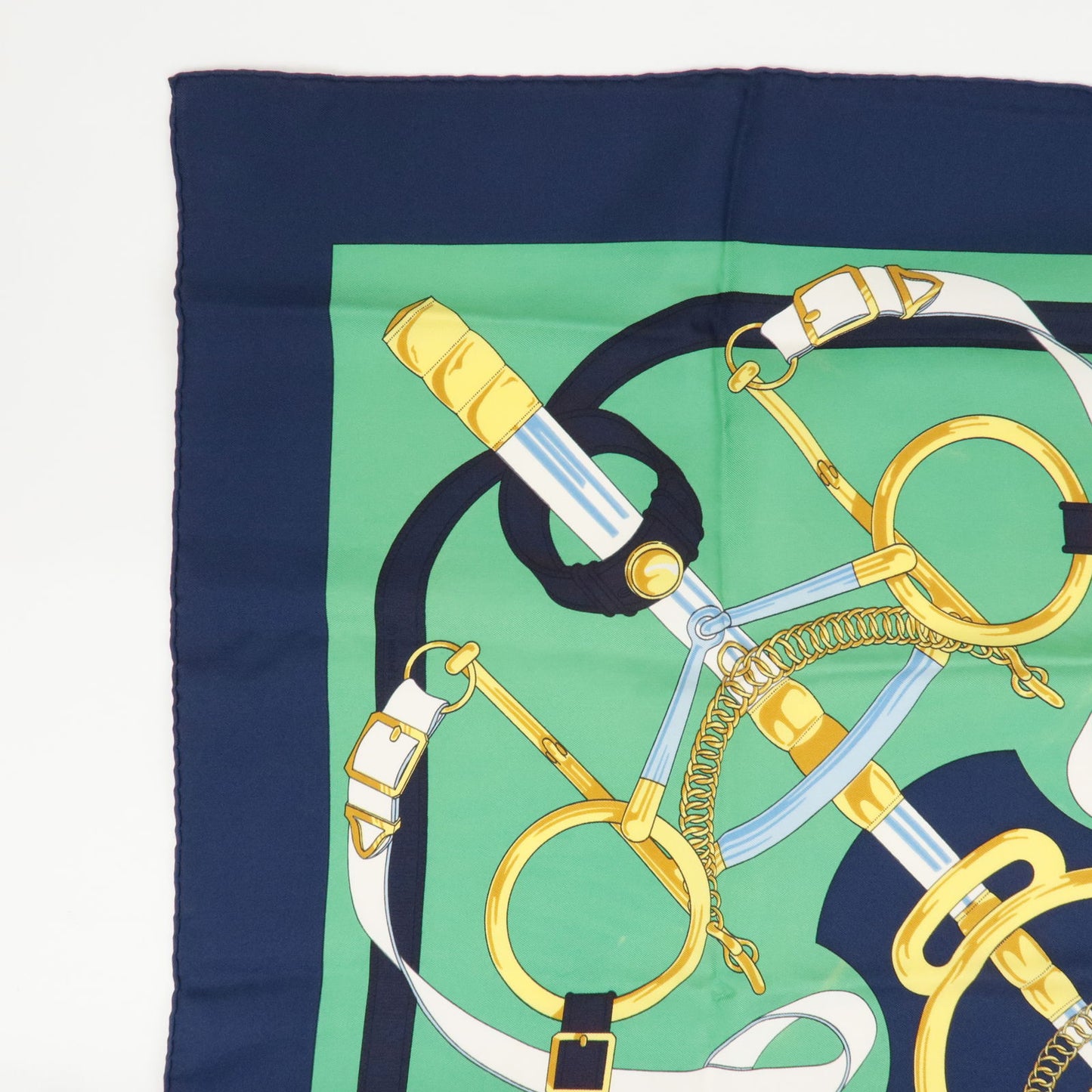HERMES Carre 90 Silk 100% Scarf EPERON D'OR Spur Print Green