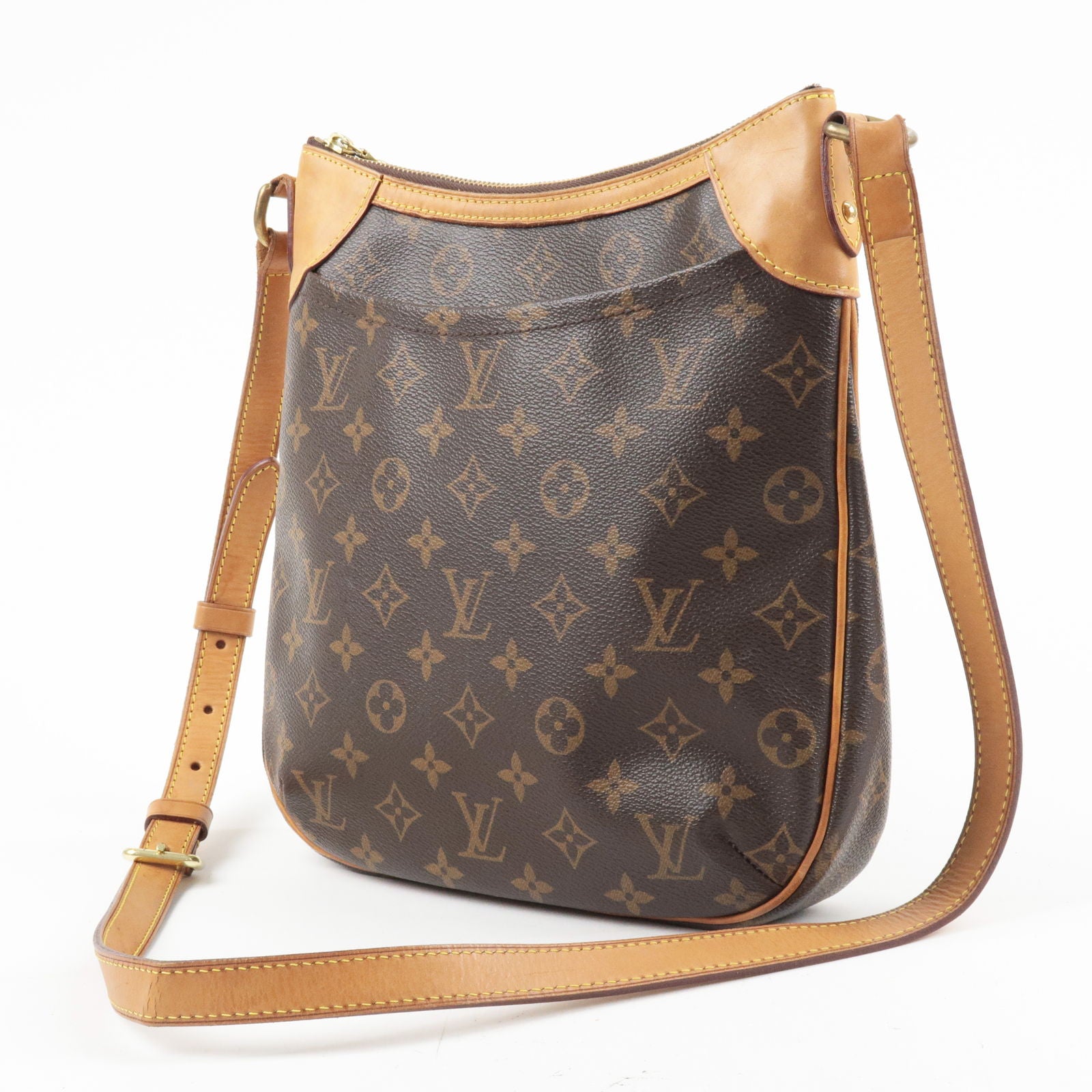 Louis Vuitton, Bags, Beautiful Authentic Louis Vuitton Monogram Odeon Pm  Crossbody