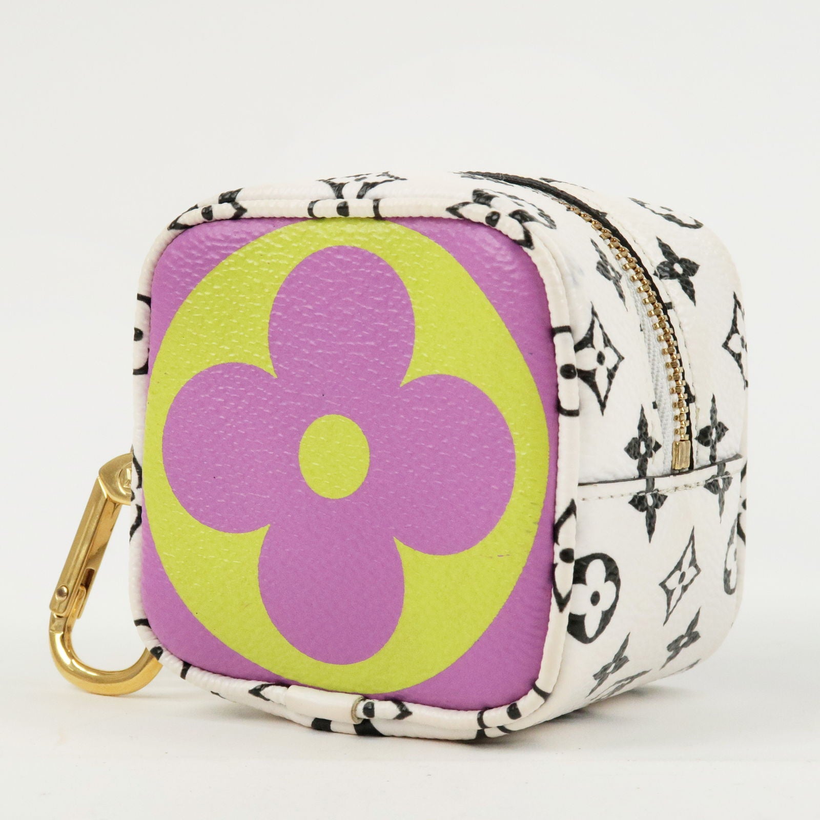 Shop Last Call, Pre owned Designer Handbags
