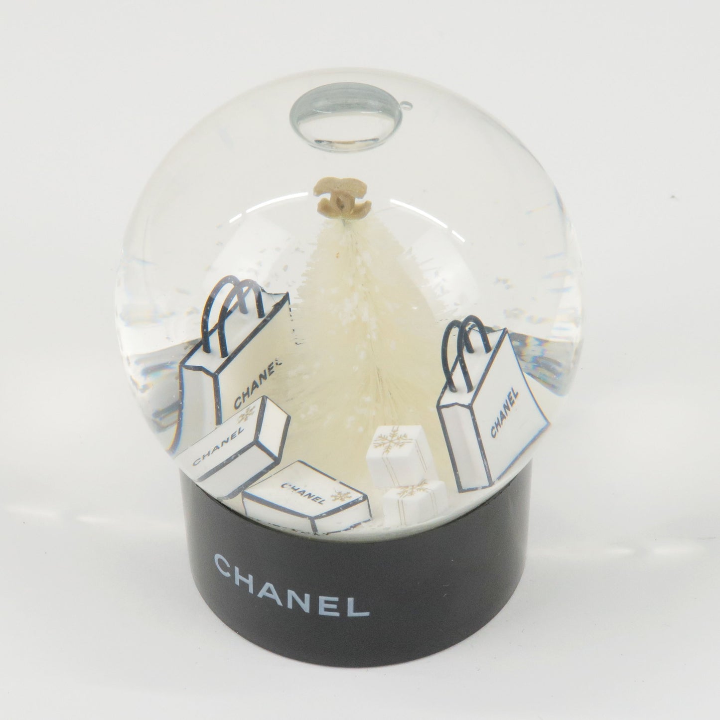 CHANEL Snow Globe 2012 Novelty Brand Accessory Collection