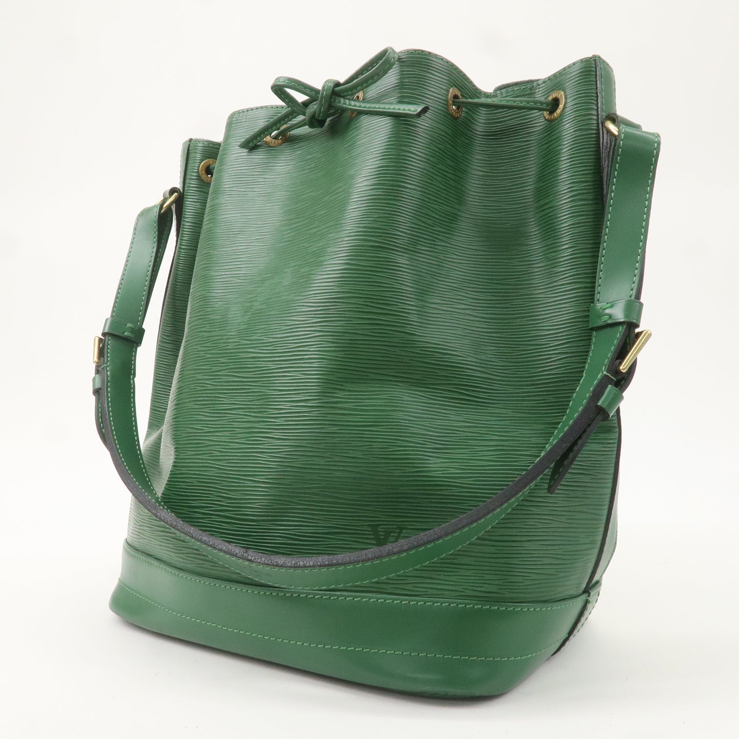 Louis Vuitton Epi Noe Shoulder Bag Borneo Green M44004