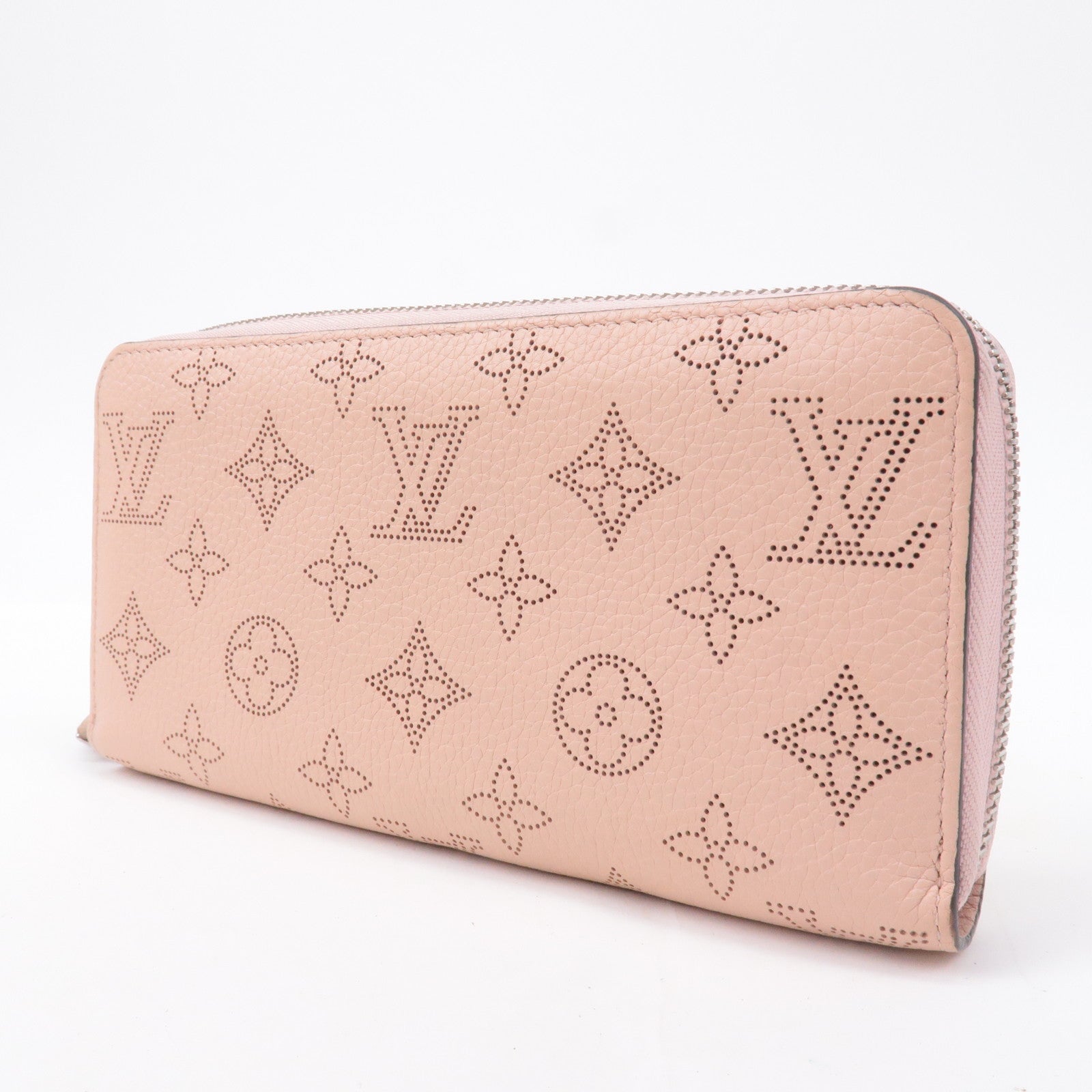 Louis-Vuitton-Monogram-Mahina-Zippy-Wallet-Magnolia-M61868 – dct-ep_vintage  luxury Store