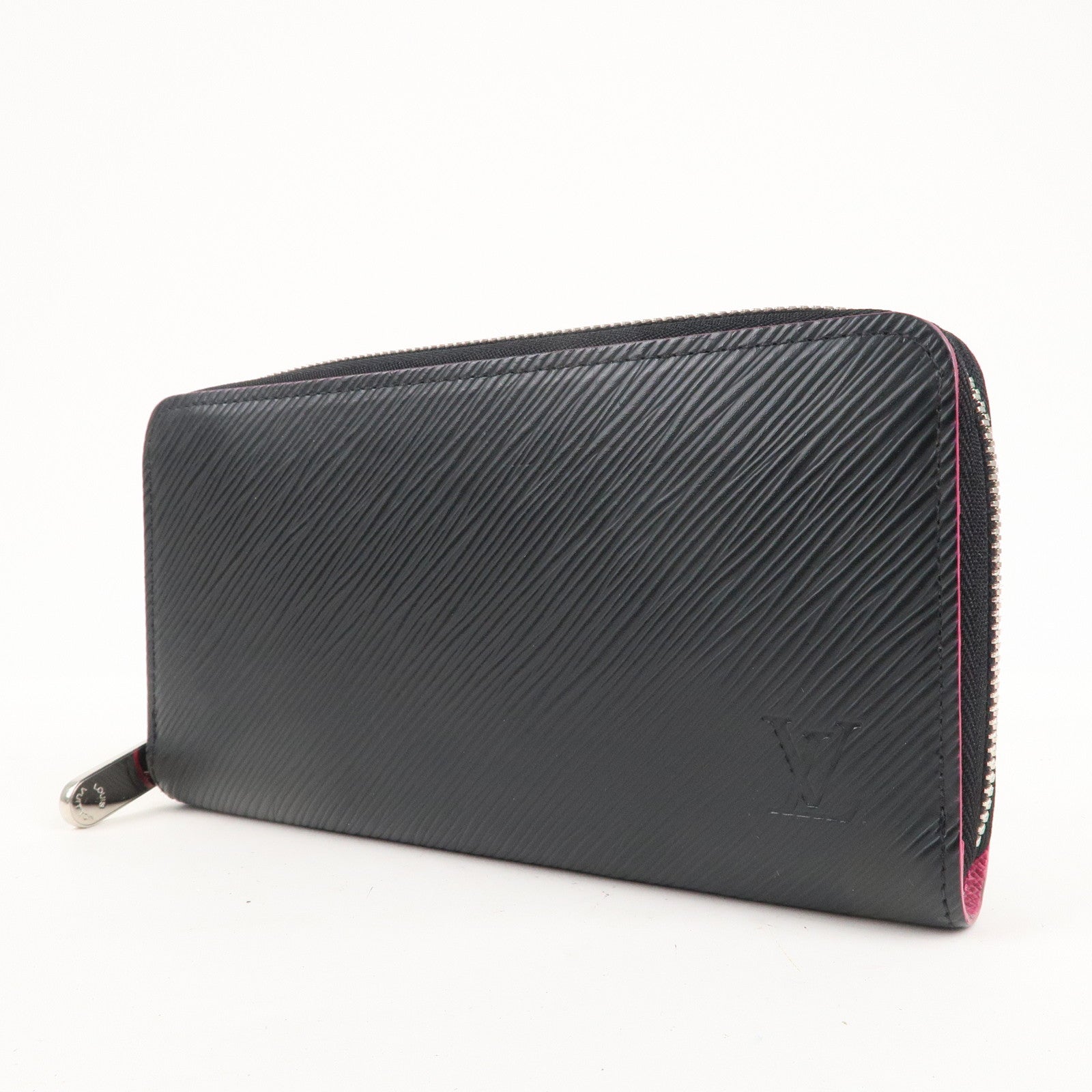 pink and black louis vuittons wallet