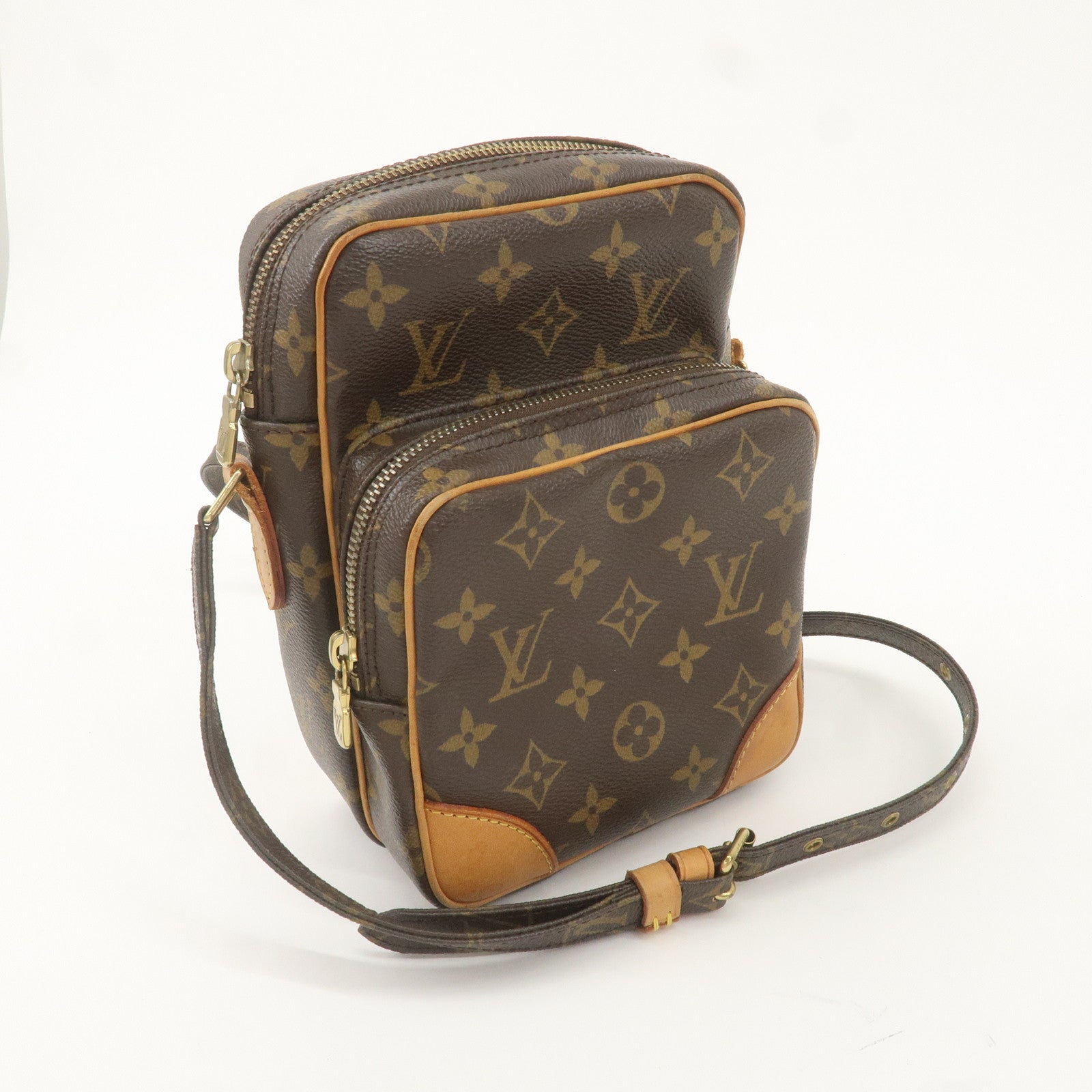 Louis Vuitton Monogram Amazone Shoulder Bag Brown M45236