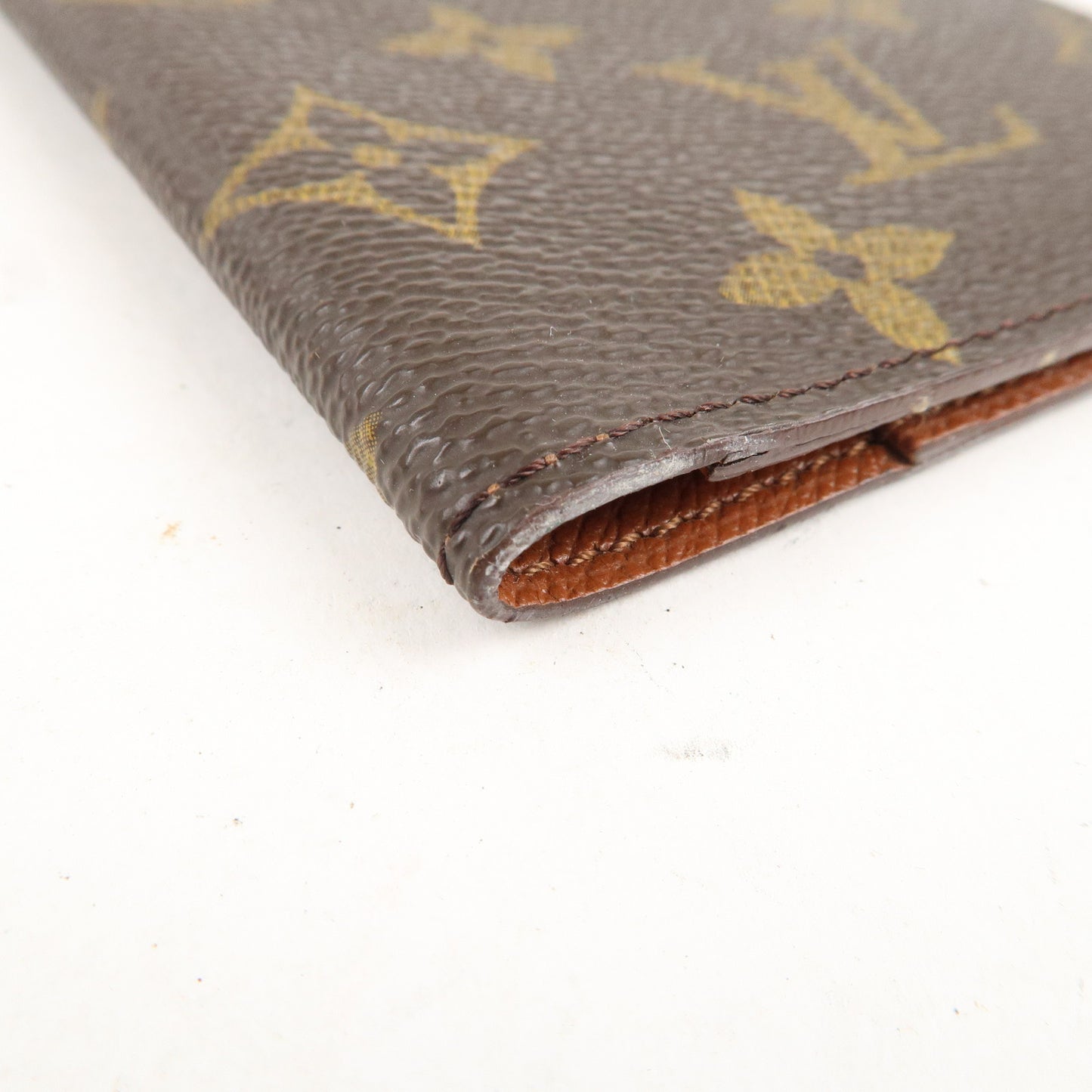 Louis-Vuitton-Monogram-Couverture-Passeport-Passport-Case-M64502 –  dct-ep_vintage luxury Store