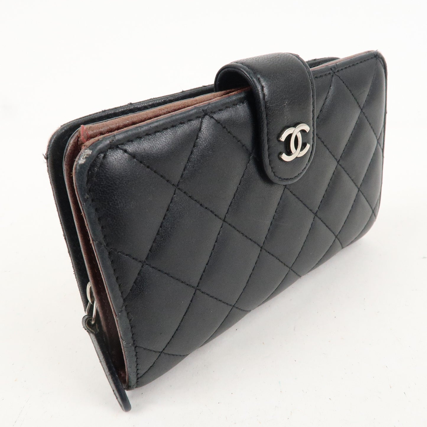 CHANEL Matelasse Lamb Skin Bi-fold Wallet Black