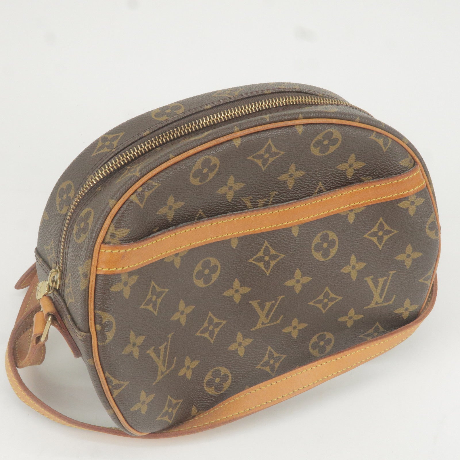 Louis-Vuitton-Monogram-Blois-Crossbody-Bag-M51221 – dct-ep_vintage