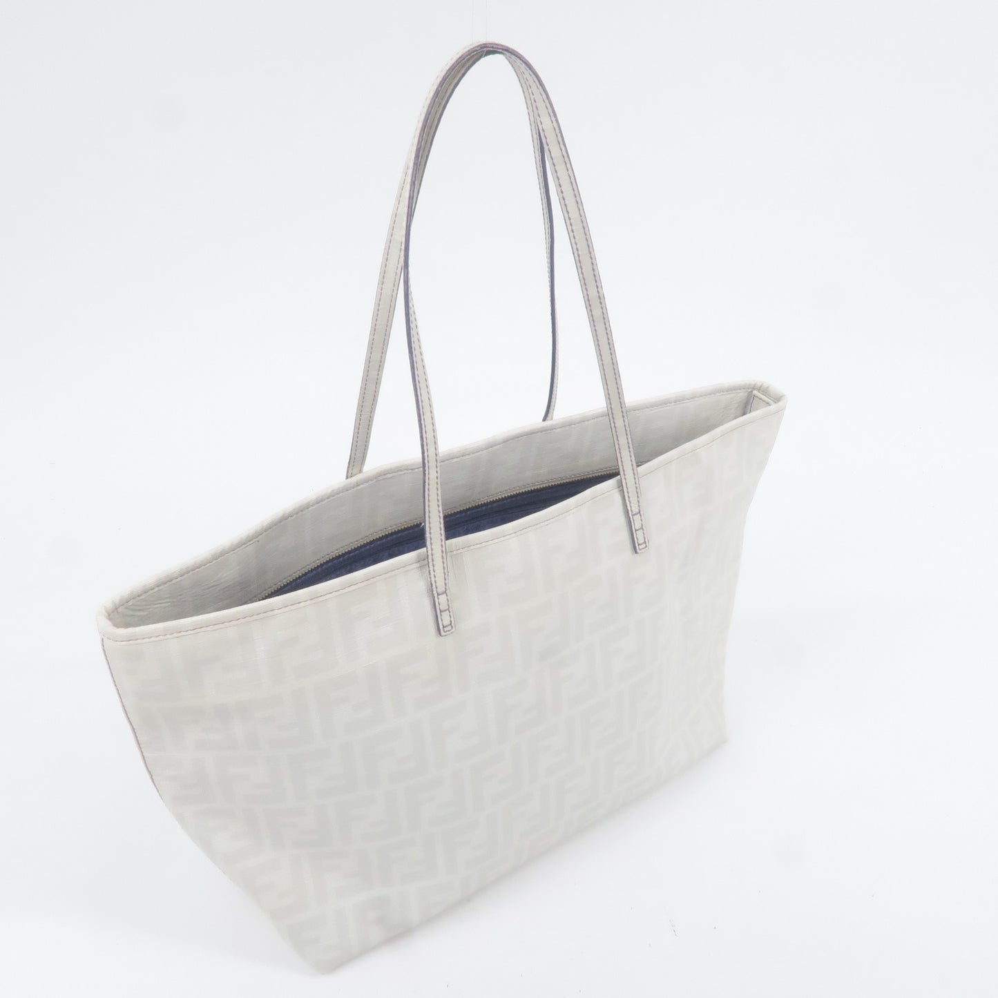 FENDI PVC Zucca Logo Tote Bag White 8BH185