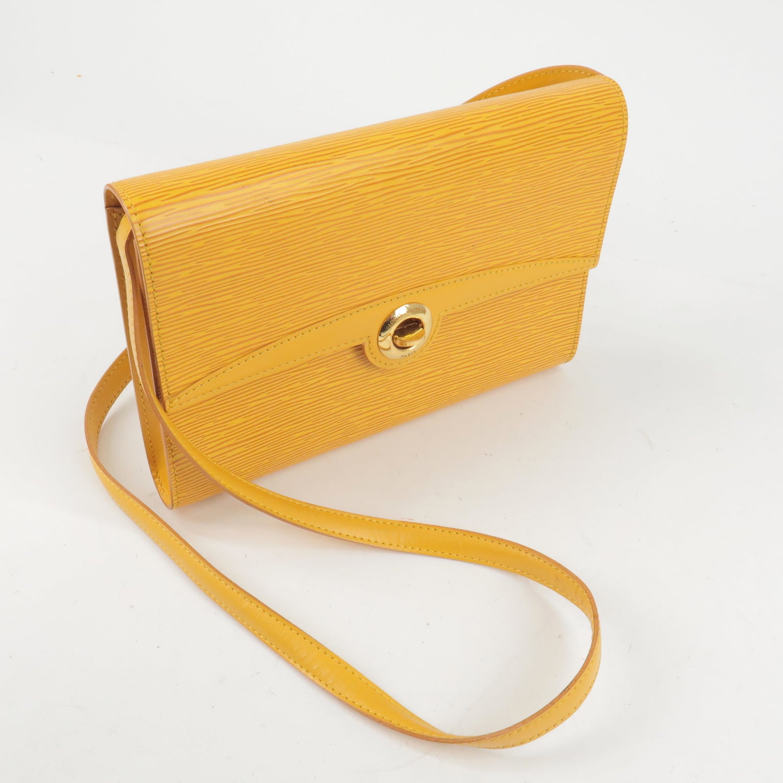 Louis-Vuitton-Epi-Pochette-Arche-Shoulder-Bag-Yellow-M52579 – dct