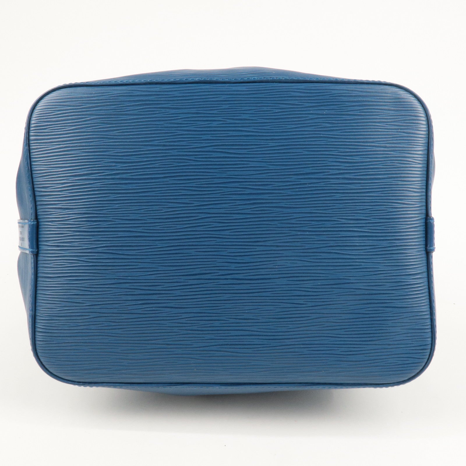 Louis Vuitton Epi Toledo Blue Bicolour Petite Noe Shoulder Bag – Timeless  Vintage Company