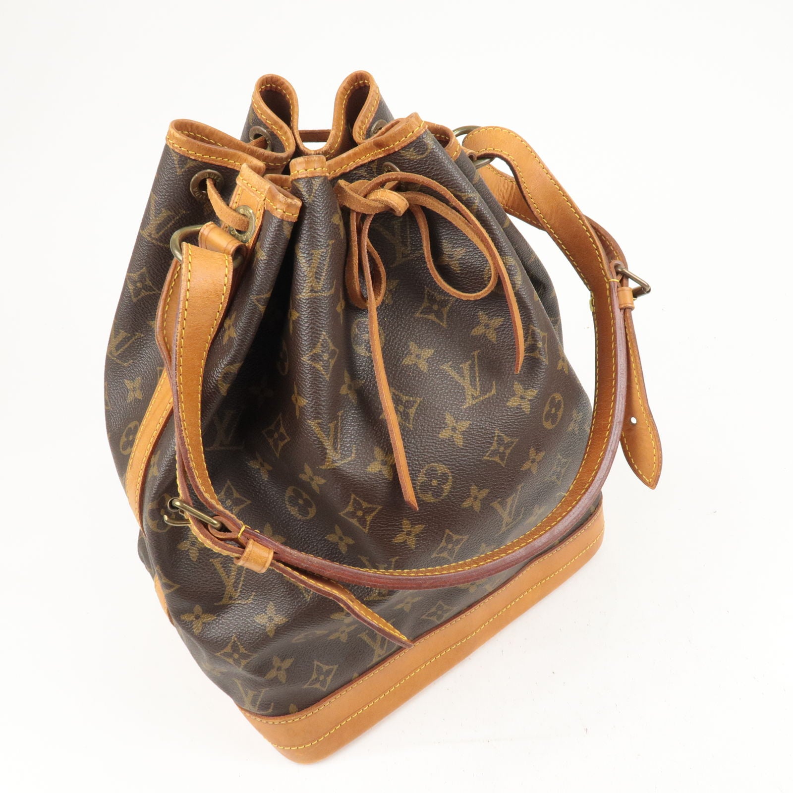 Louis-Vuitton-Monogram-Noe-Shoulder-Bag-Hand-Bag-M42224 – dct