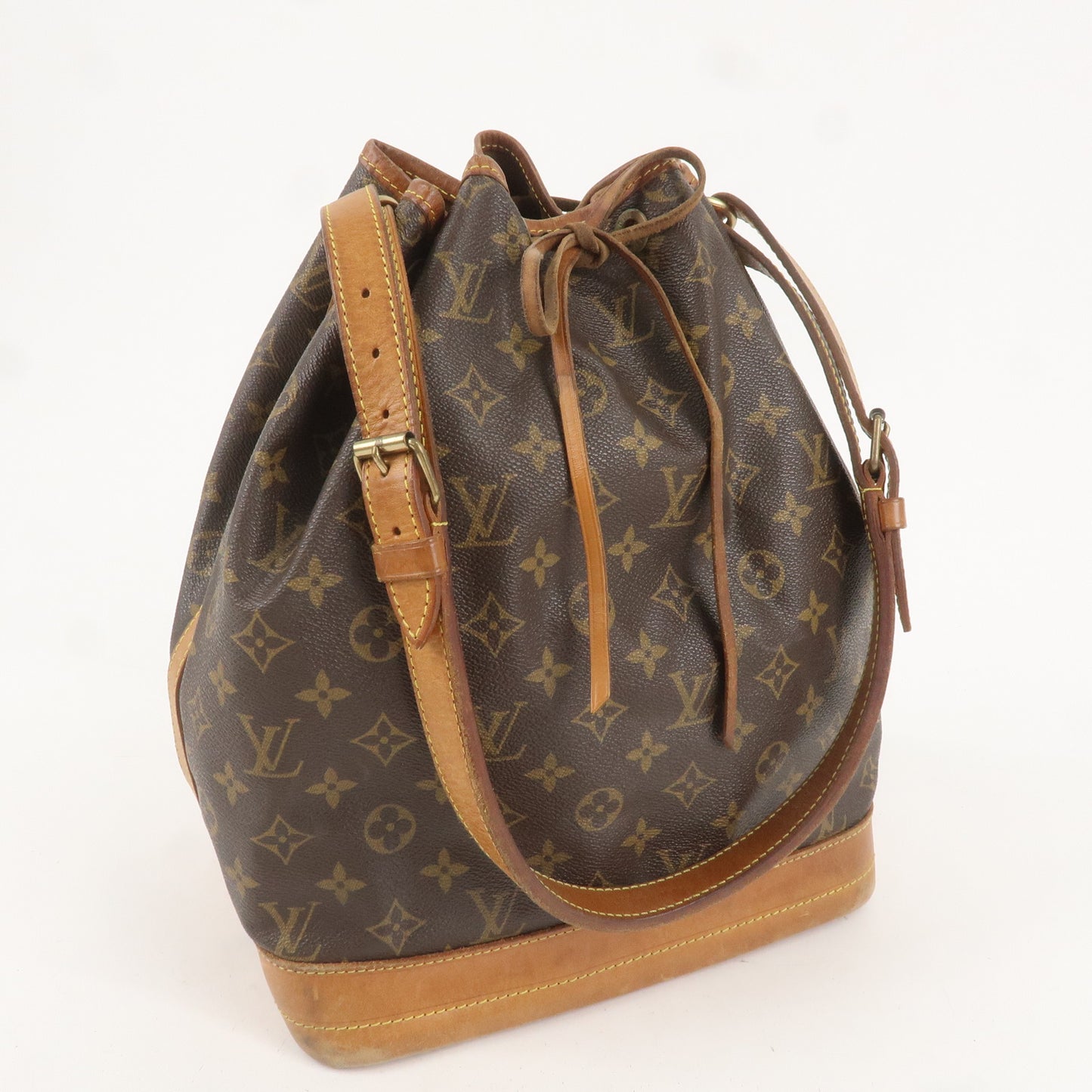 Louis Vuitton Monogram Noe Shoulder Bag Brown M42224