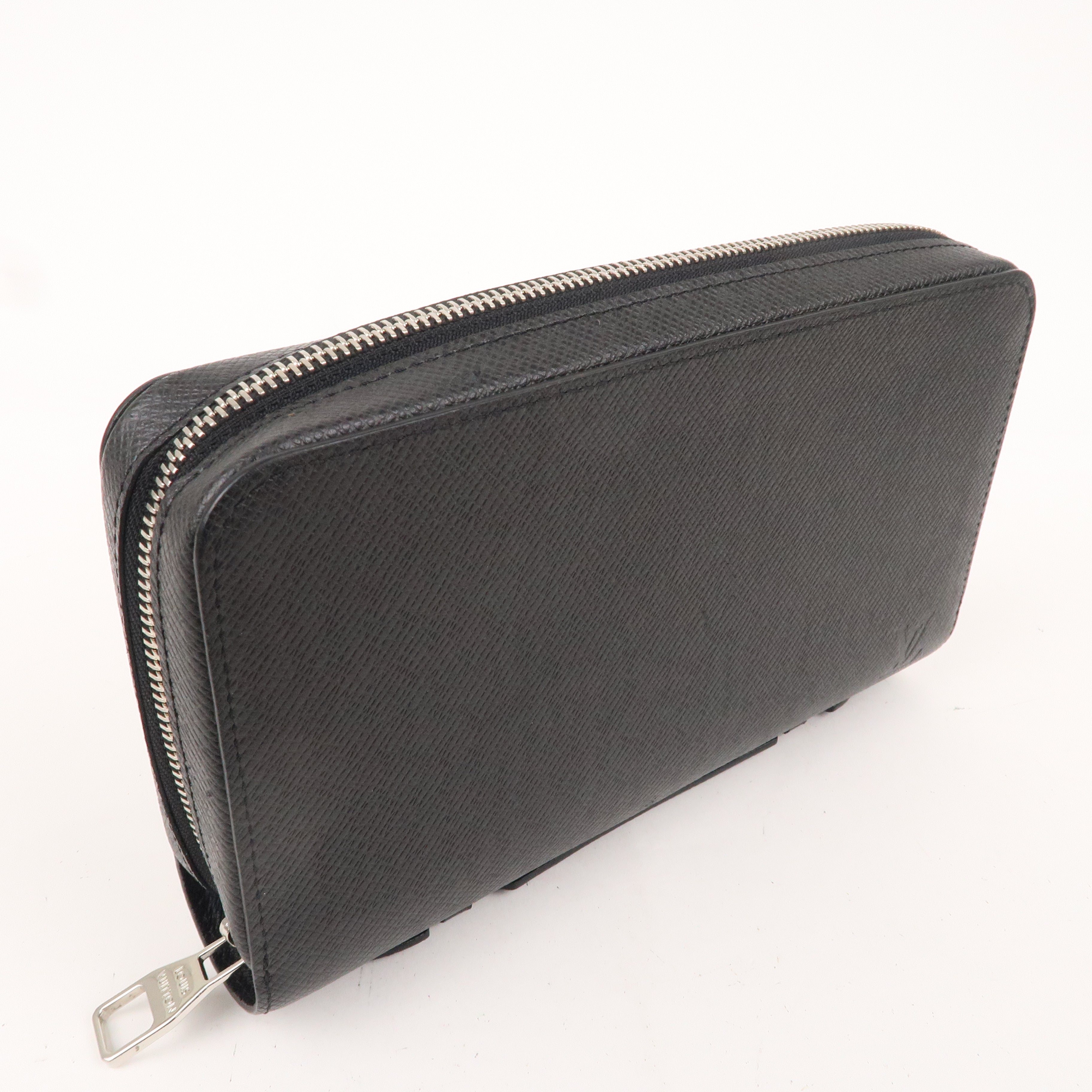 Louis Vuitton Taiga Zippy Wallet XL Organizer Ardoise M44275